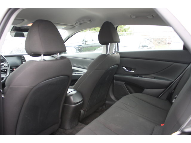 2023 Hyundai Elantra Preferred-7