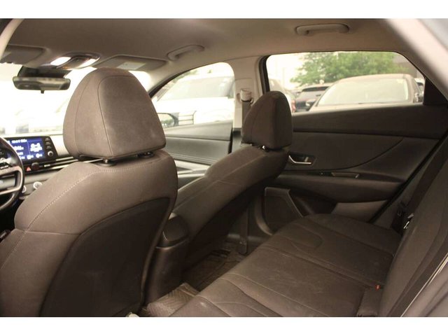 2023 Hyundai Elantra Preferred-7