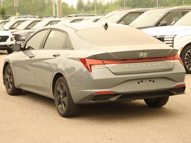 2023 Hyundai Elantra Preferred-5