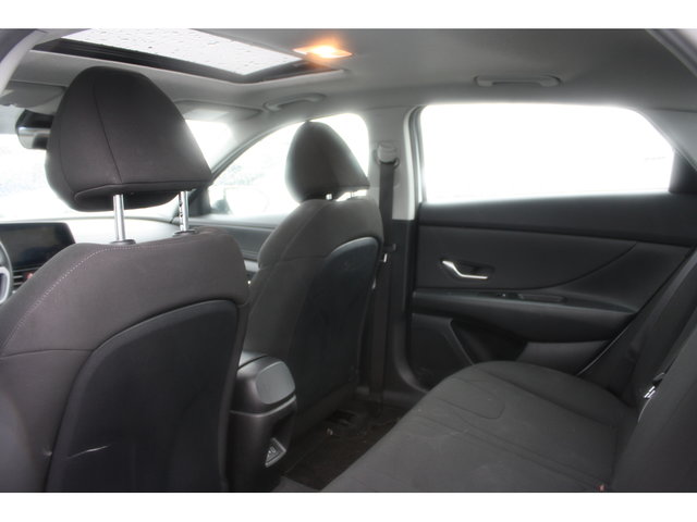 2024 Hyundai Elantra Preferred-6