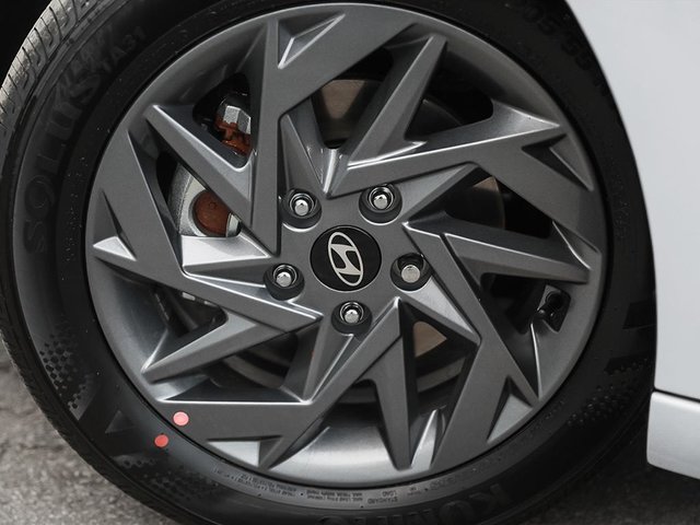 2025 Hyundai Elantra Preferred-5