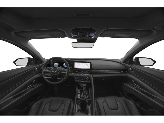 2025 Hyundai Elantra Luxury-4
