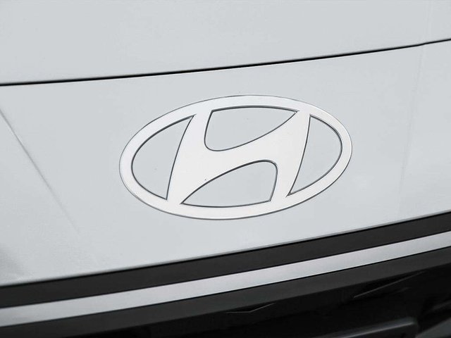 2026 Hyundai Elantra Essential-7