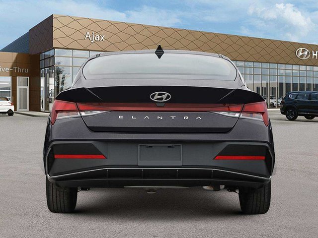 2026 Hyundai Elantra Essential-4
