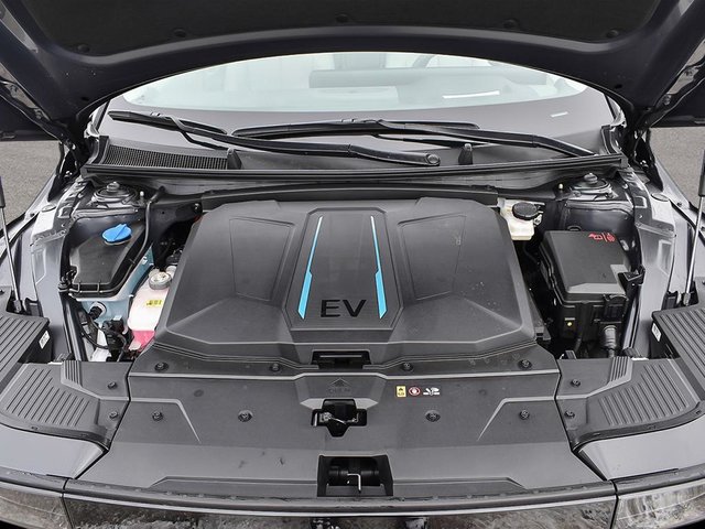 2026 Hyundai Ioniq 5 Preferred AWD Long Range with Ultimate Package-5