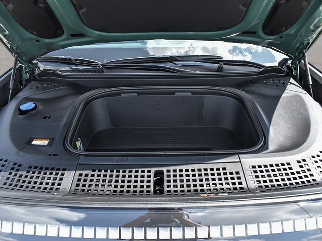 2026 Hyundai IONIQ 9 Preferred AWD with Ultimate Calligraphy package-5