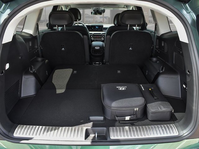 2026 Hyundai Ioniq 9 Preferred AWD with Ultimate Calligraphy package-7