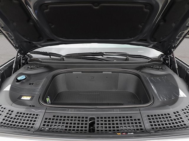 2026 Hyundai Ioniq 9 Preferred AWD with Luxury package-5