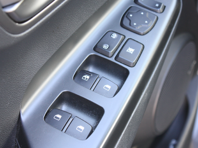 2021 Hyundai Kona Electric Preferred-6