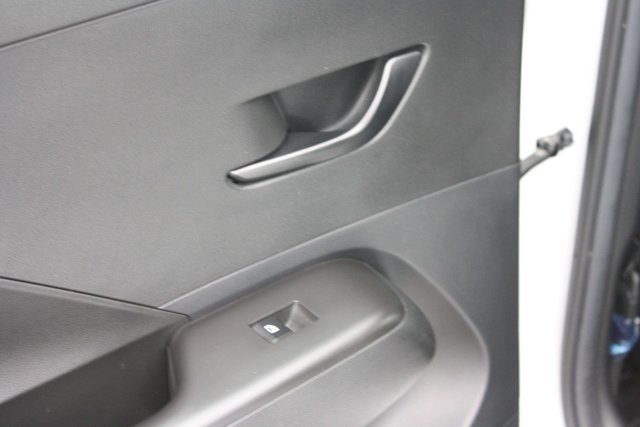 2024 Hyundai Kona 2.0L Essential-7