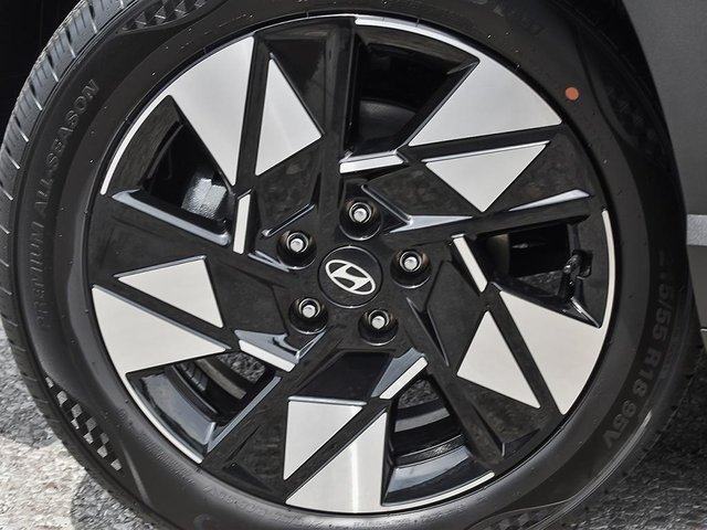 2026 Hyundai Kona Preferred-7