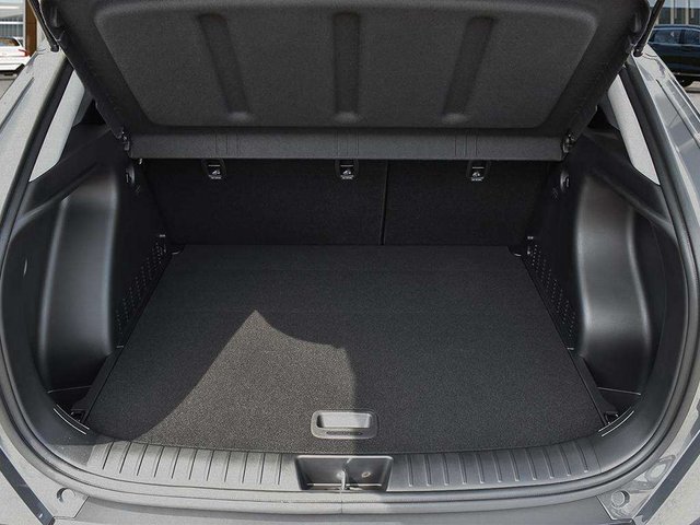 2027 Hyundai Kona Luxury-6