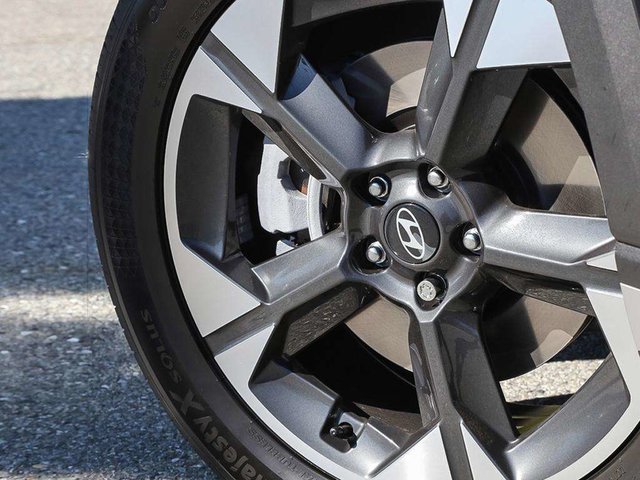 2026 Hyundai Palisade Hybrid Luxury 7 Passenger-6