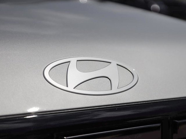 2026 Hyundai Santa Fe Hybrid Luxury-7