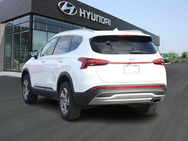 2022 Hyundai Santa Fe Essential-5