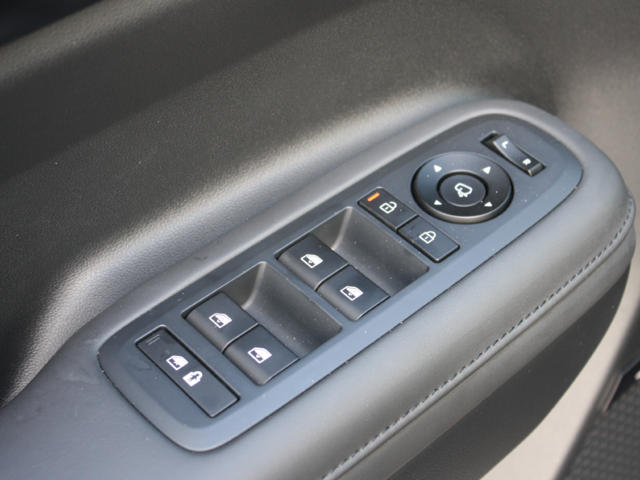 2025 Hyundai Santa Fe Ultimate-6