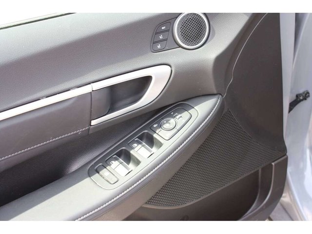 2026 Hyundai Sonata Hybrid Preferred-7