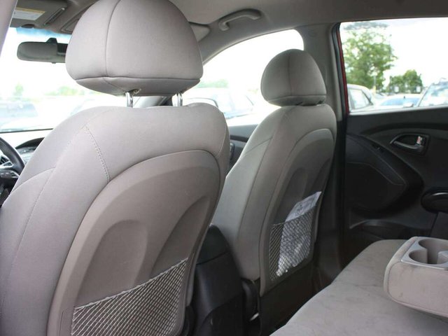 2015 Hyundai Tucson GL-7