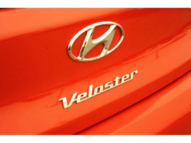 2020 Hyundai Veloster Preferred-6