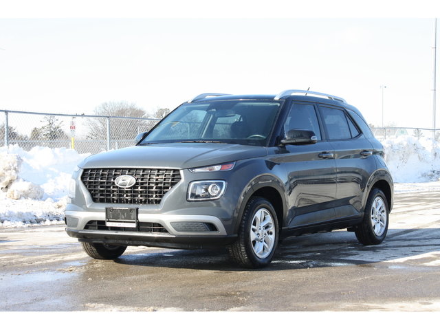 2023 Hyundai Venue Preferred-1