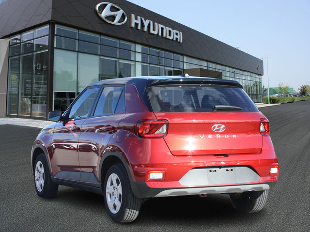2024 Hyundai Venue Essential-6