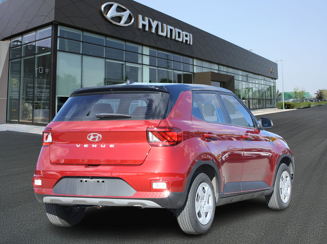 2024 Hyundai Venue Essential-4
