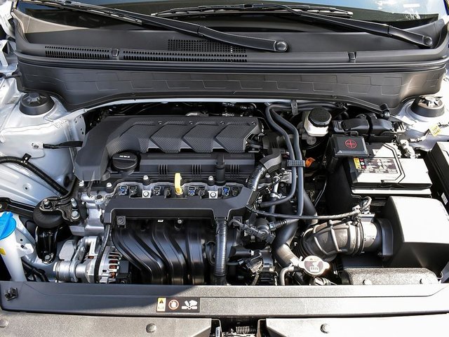 2025 Hyundai Venue Essential-5