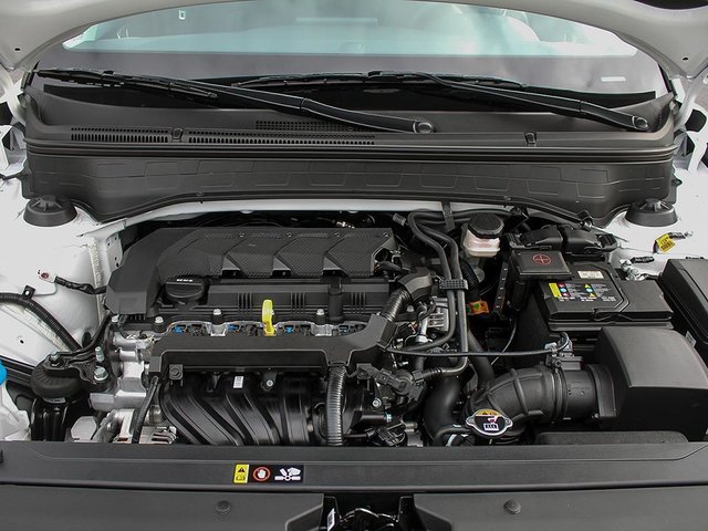 2025 Hyundai VENUE Preferred-5