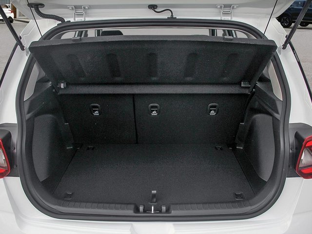 2025 Hyundai VENUE Preferred-6