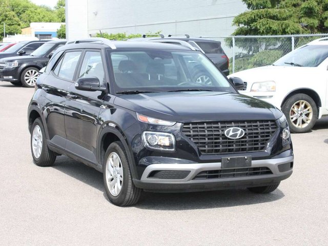 2025 Hyundai Venue Preferred-2