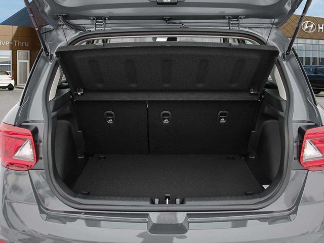 2026 Hyundai Venue Preferred-7