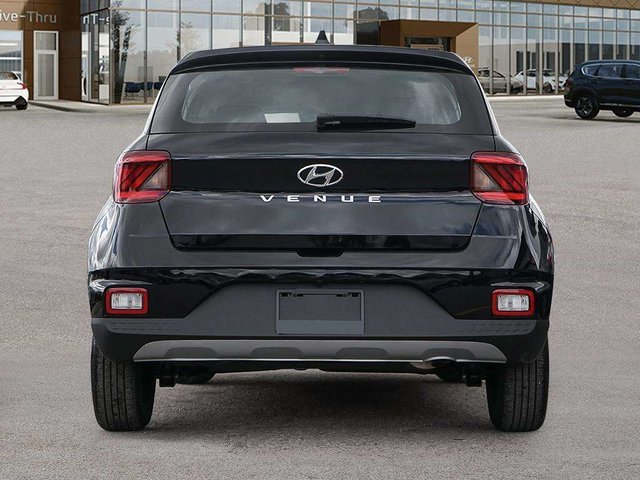 2026 Hyundai Venue Essential-4