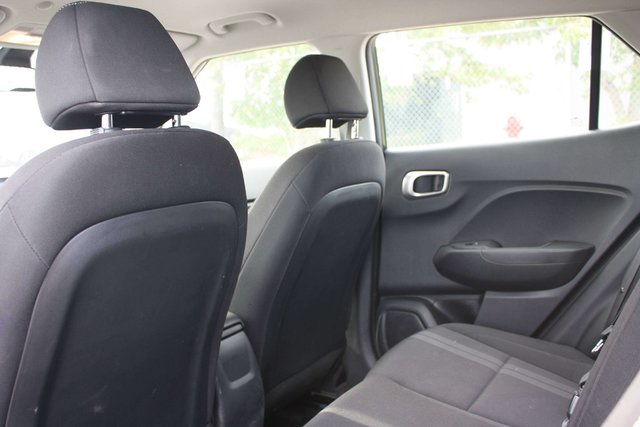 2026 Hyundai Venue Preferred-6