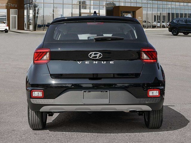 2026 Hyundai Venue Preferred-4