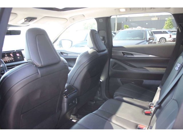 2023 Infiniti QX60 LUXE-6