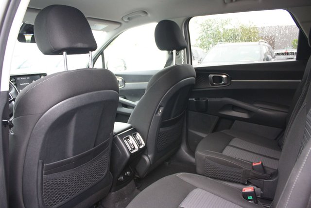 2023 Kia Sorento Hybrid LX-7