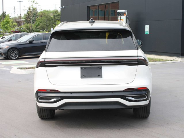 2024 Lincoln Nautilus Reserve-3