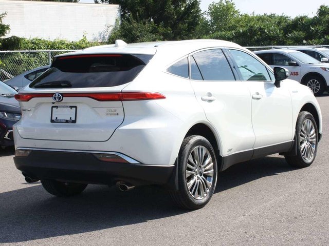 2021 Toyota Venza XLE-3