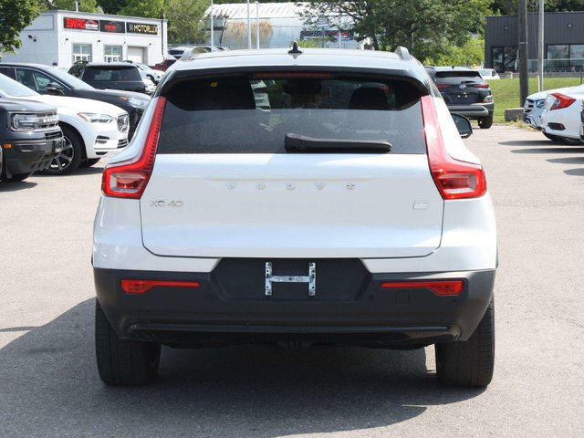 2024 Volvo XC40 Recharge Pure Electric Core-4