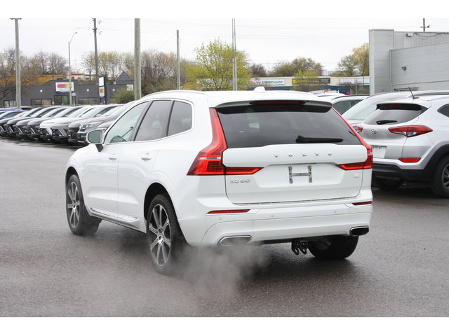 2021 Volvo XC60 Recharge Plug-In Hybrid T8 Inscription-5