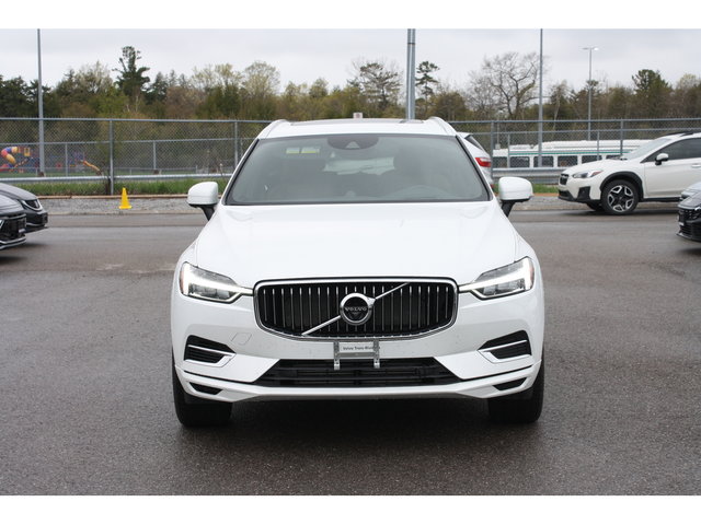 2021 Volvo XC60 Recharge Plug-In Hybrid T8 Inscription-1