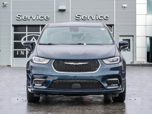 2023 Chrysler Pacifica Touring-L-1