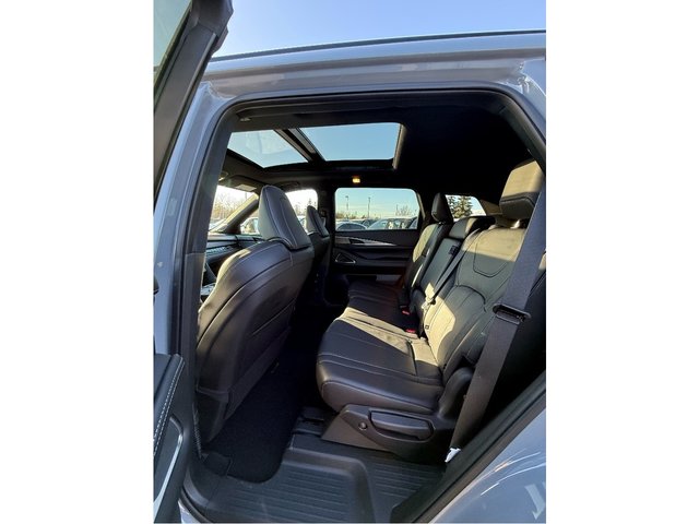 2025 Infiniti QX60 LUXE-5