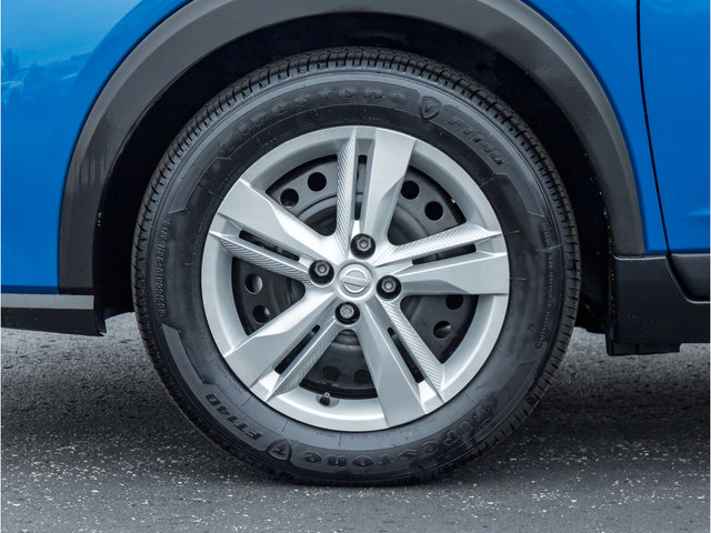 2023 Nissan Kicks S-3