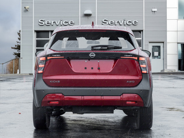 2025 Nissan Kicks SV-5