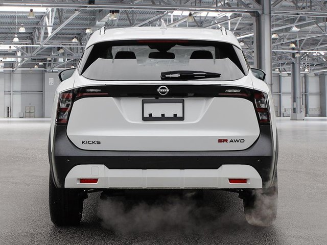 2026 Nissan Kicks SR-4