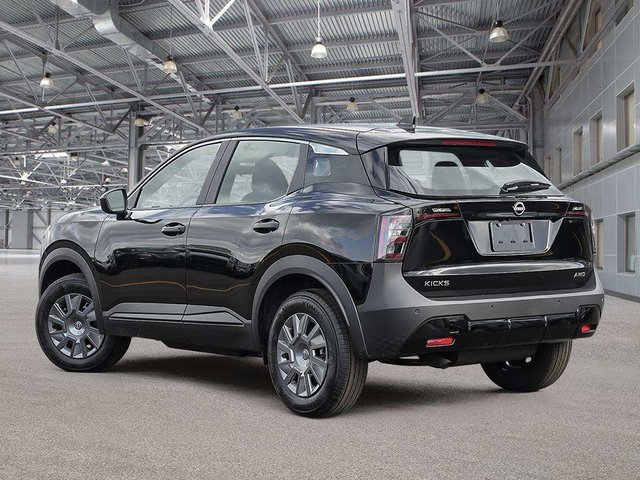 2026 Nissan Kicks S-4