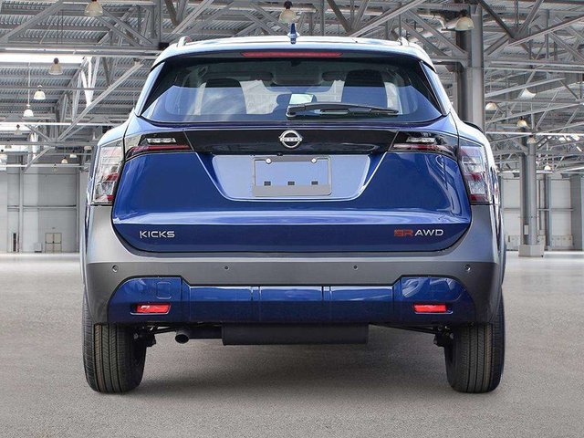 2026 Nissan Kicks SR AWD-4