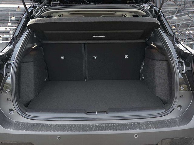 2026 Nissan Kicks SR Premium AWD-6