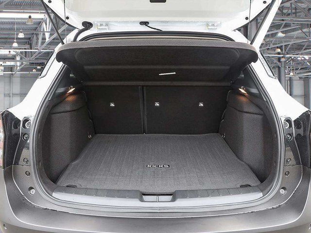 2026 Nissan Kicks SR Premium AWD-6